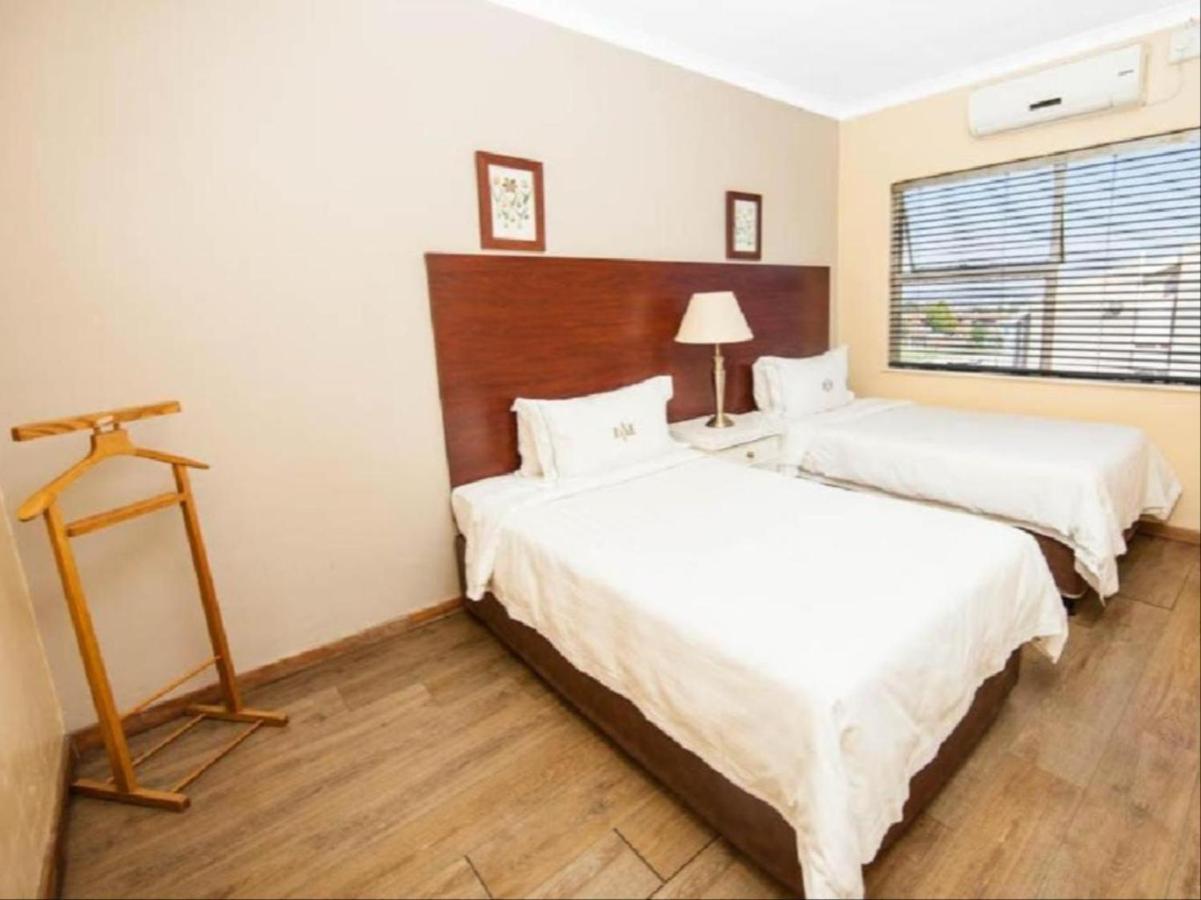 Vetho 2 Apartments Or Tambo Airport Kempton Park Kültér fotó