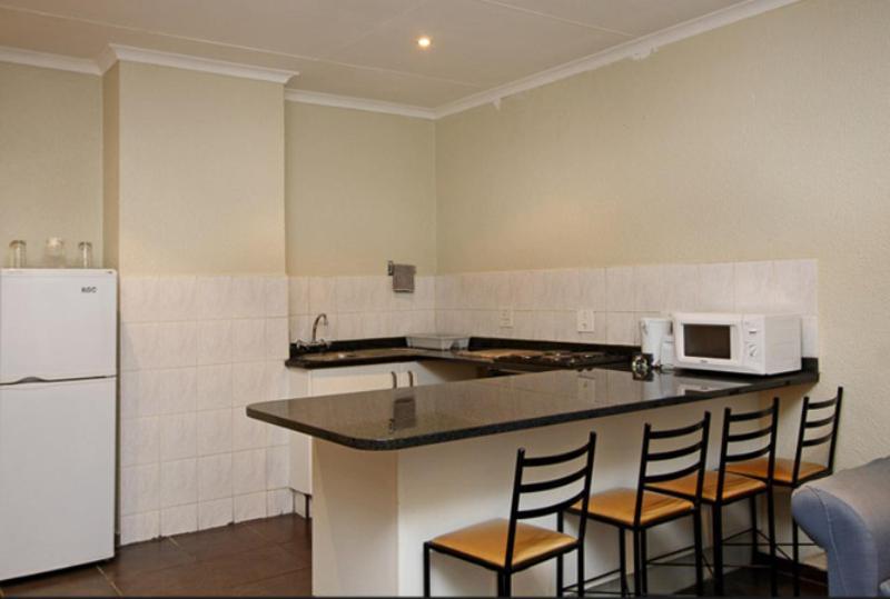 Vetho 2 Apartments Or Tambo Airport Kempton Park Kültér fotó