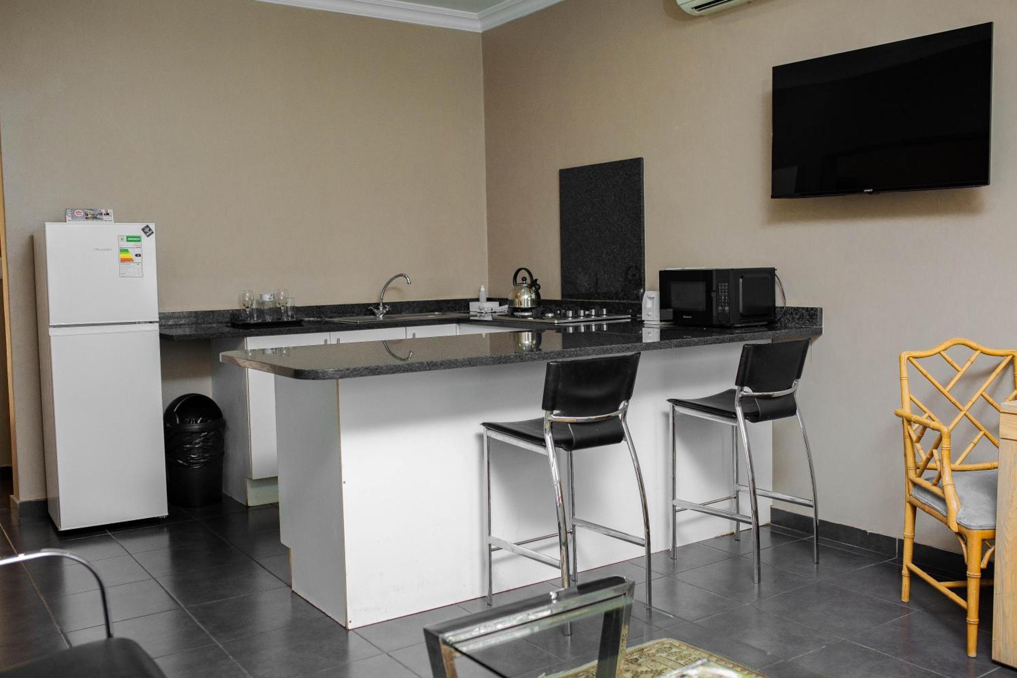 Vetho 2 Apartments Or Tambo Airport Kempton Park Kültér fotó