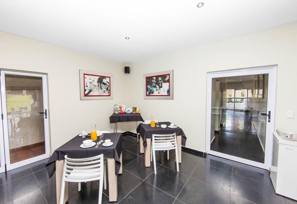 Vetho 2 Apartments Or Tambo Airport Kempton Park Kültér fotó