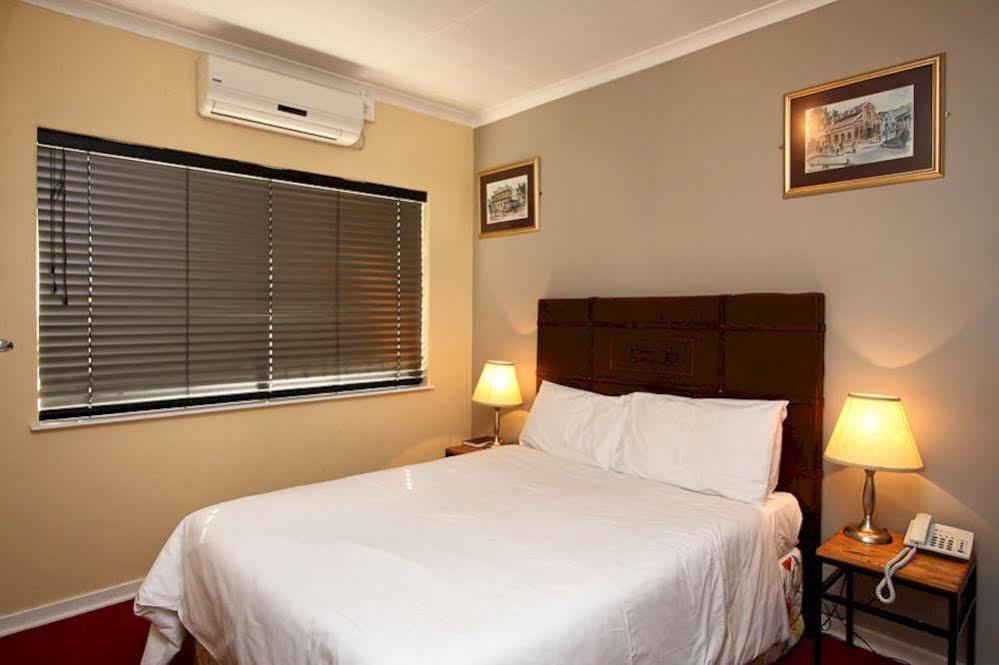Vetho 2 Apartments Or Tambo Airport Kempton Park Kültér fotó